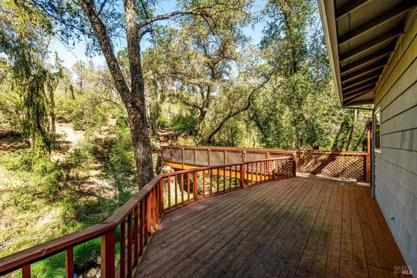 $9,000 | 850 Conn Valley Road, St. Helena, CA 94574