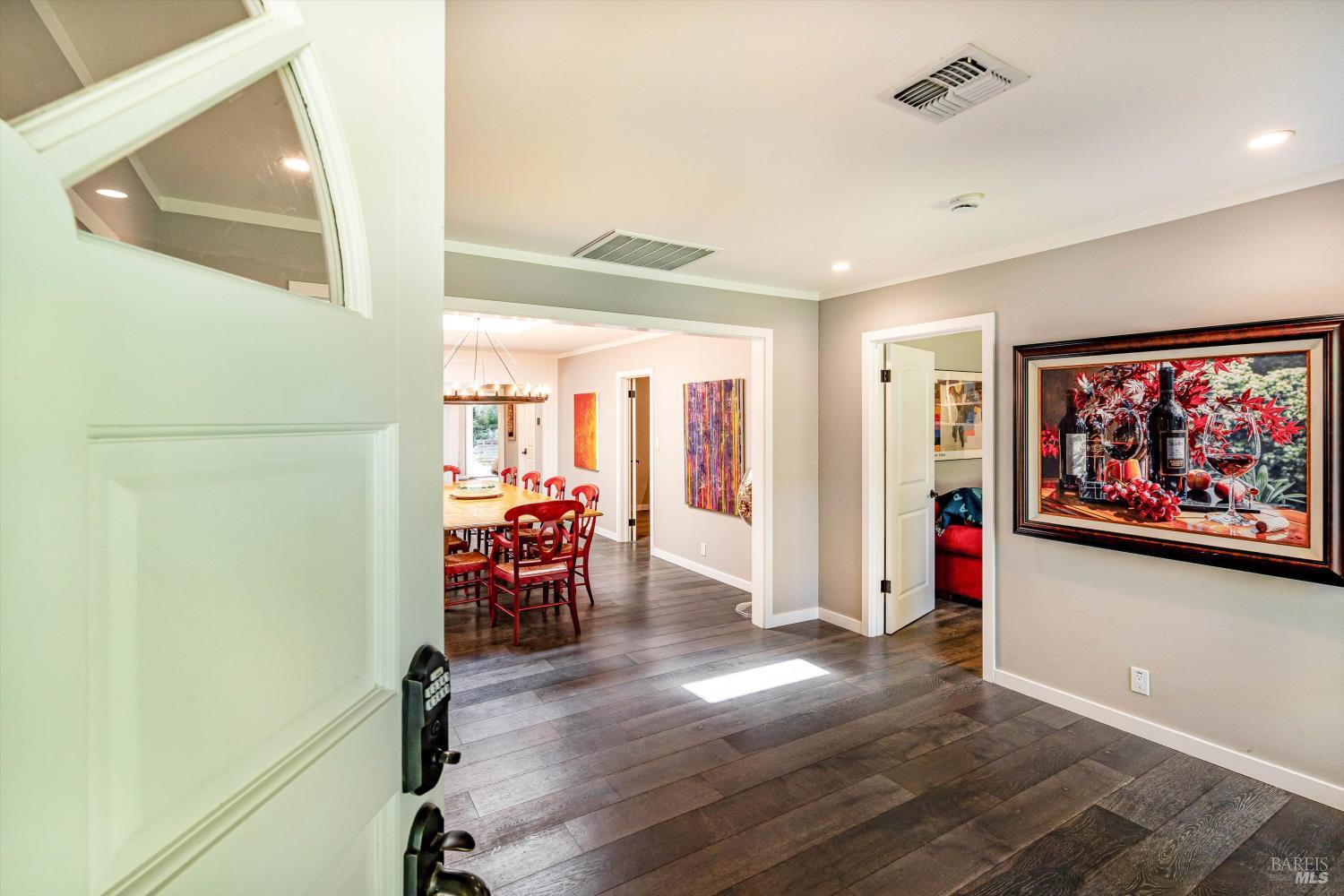850 Conn Valley Road St. Helena, CA 94574 - Photo 4 of 79 a view of a hallway with workspace