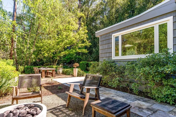 $9,000 | 850 Conn Valley Road, St. Helena, CA 94574