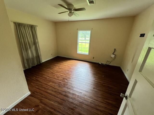 7112 Grierson Street Moss Point, MS 39563 - Photo 14 of 19 7112 Grierson - bedroom 1 view 2