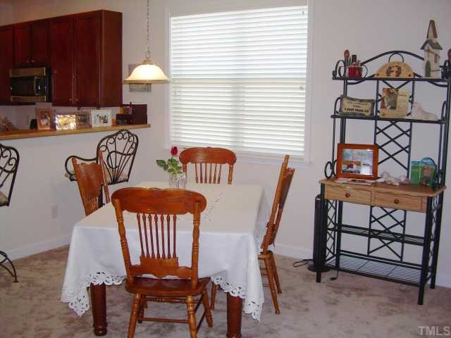 2531 Spring Oaks Way Raleigh, NC 27614 - Photo 5 of 12 Gallery Image 5