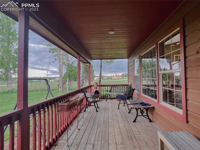 2017 Savage Road Elizabeth, CO 80107 - Photo 4 of 38 Gallery Image 4