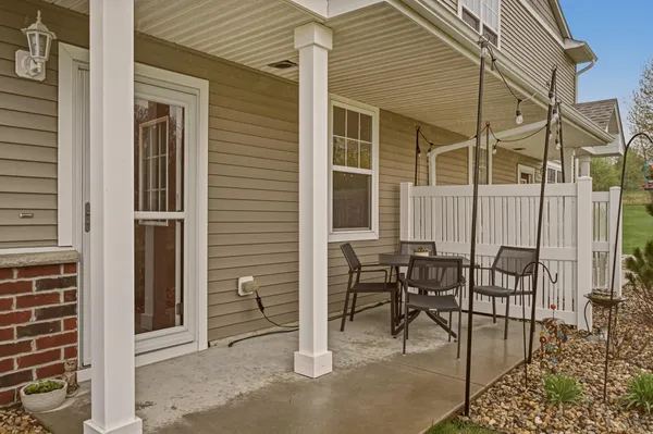 $284,900 | 186 Sawtooth Court Southeast, Rochester, MN 55904