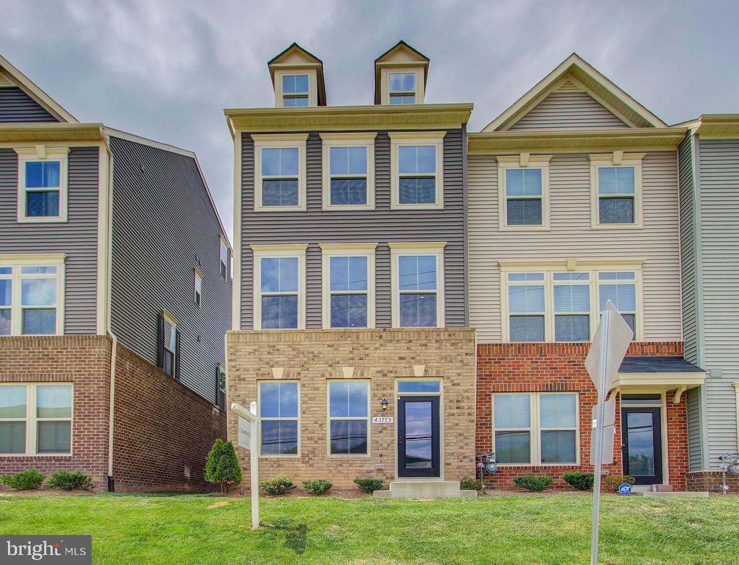 43775 Stubble Cor Square Ashburn, VA 20147 - Photo 2 of 32