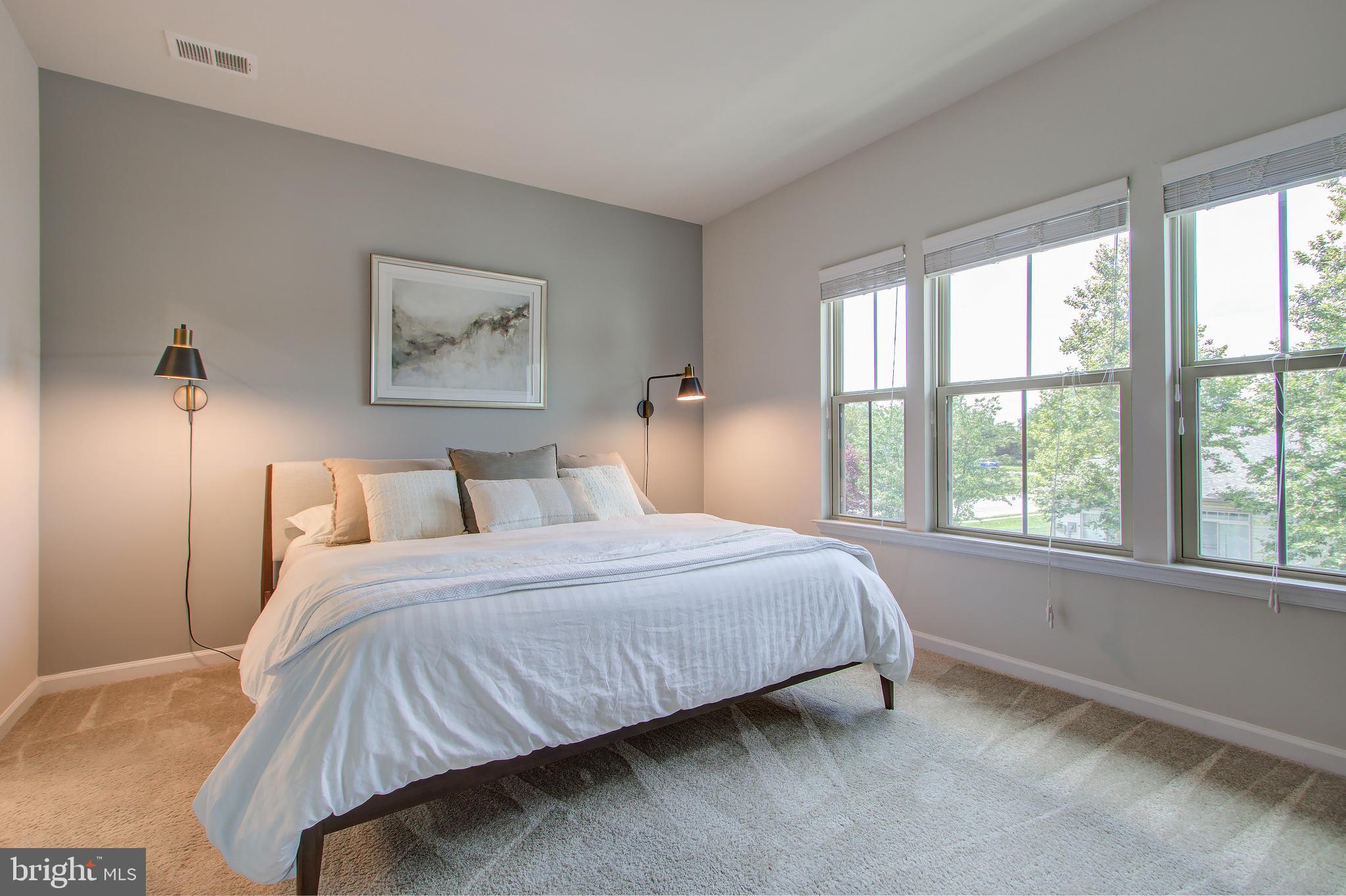 43775 Stubble Cor Square Ashburn, VA 20147 - Photo 14 of 32 Owners suite