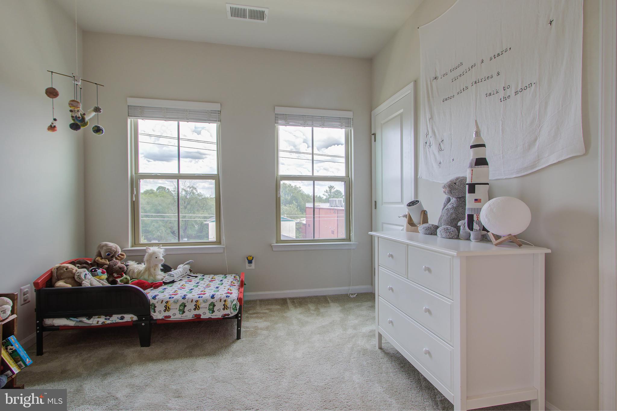 43775 Stubble Cor Square Ashburn, VA 20147 - Photo 18 of 32 2nd bedroom on 3rd level