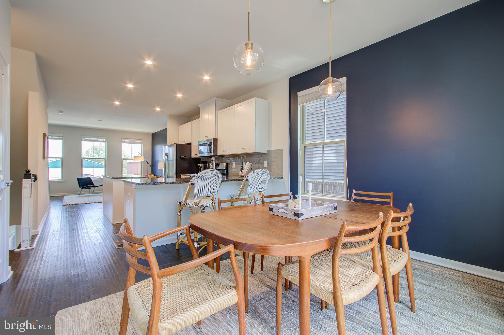 43775 Stubble Cor Square Ashburn, VA 20147 - Photo 7 of 32 Kitchen dining & living on 2nd level