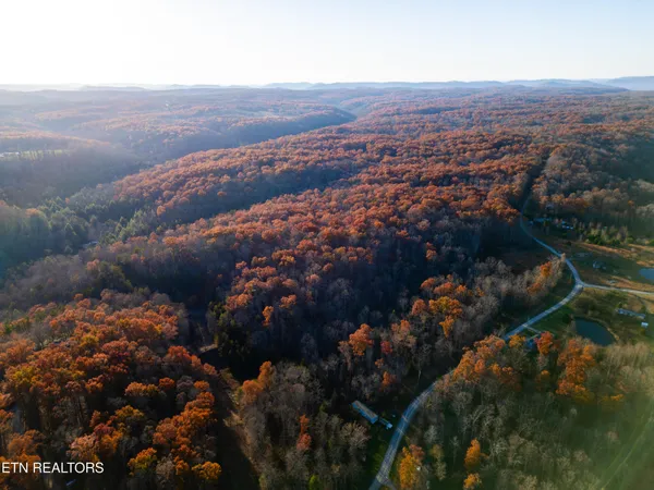 $325,000 | 407 Oneida Lane, Wilder, TN 38589