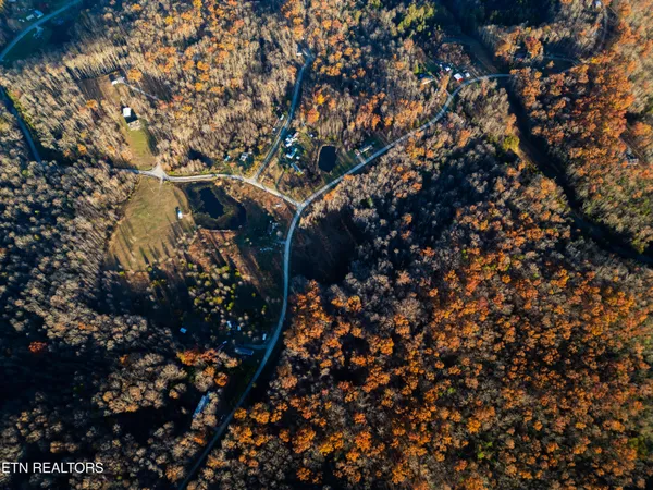 $325,000 | 407 Oneida Lane, Wilder, TN 38589