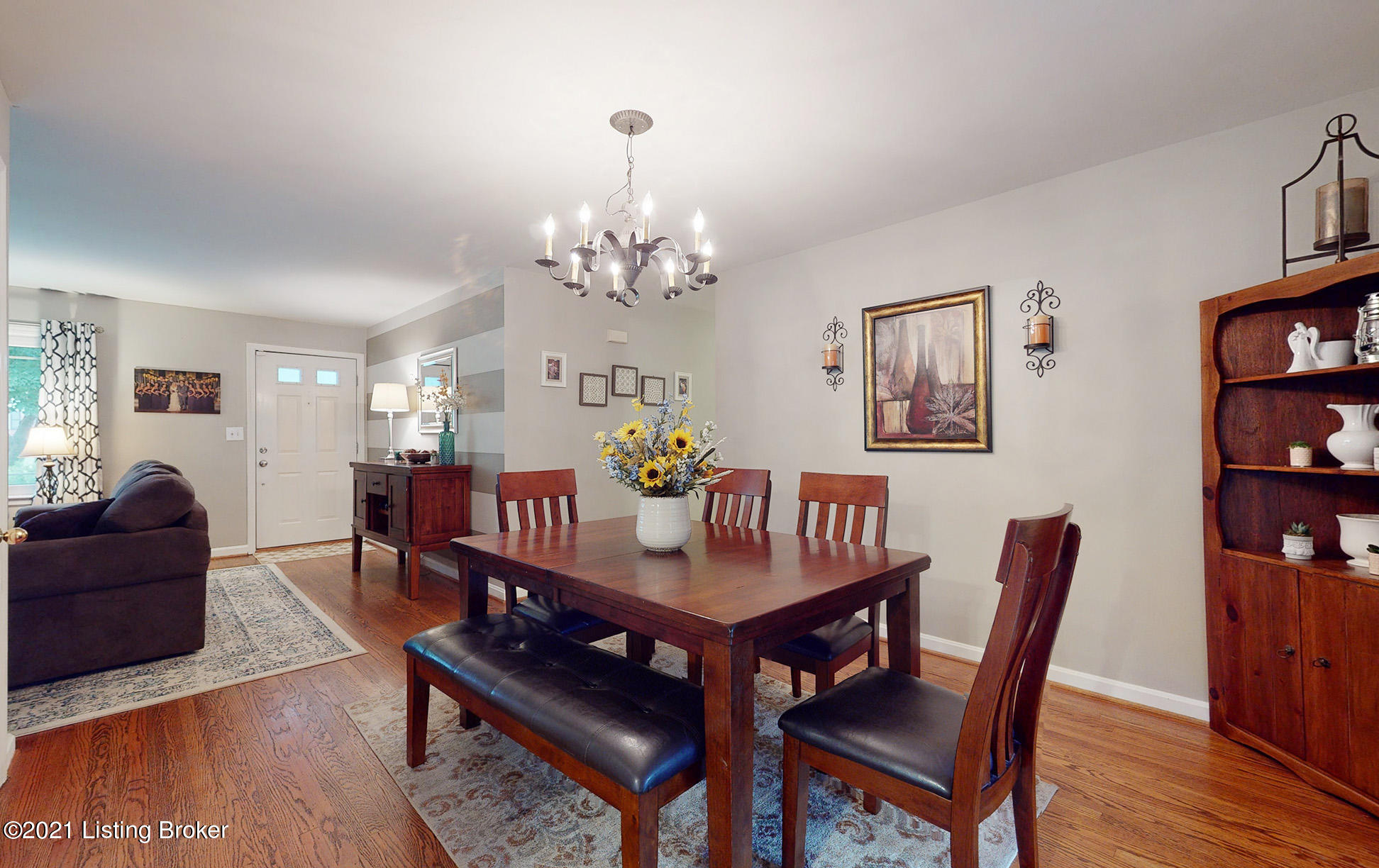 4319 Alicent Road Louisville, KY 40207 - Photo 11 of 54 4319-Alicent-Rd-20210820-013
