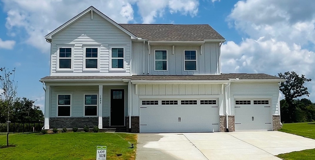 1033 Bluestem Road Columbia, TN 38401 - Photo 1 of 25 Gallery Image 1