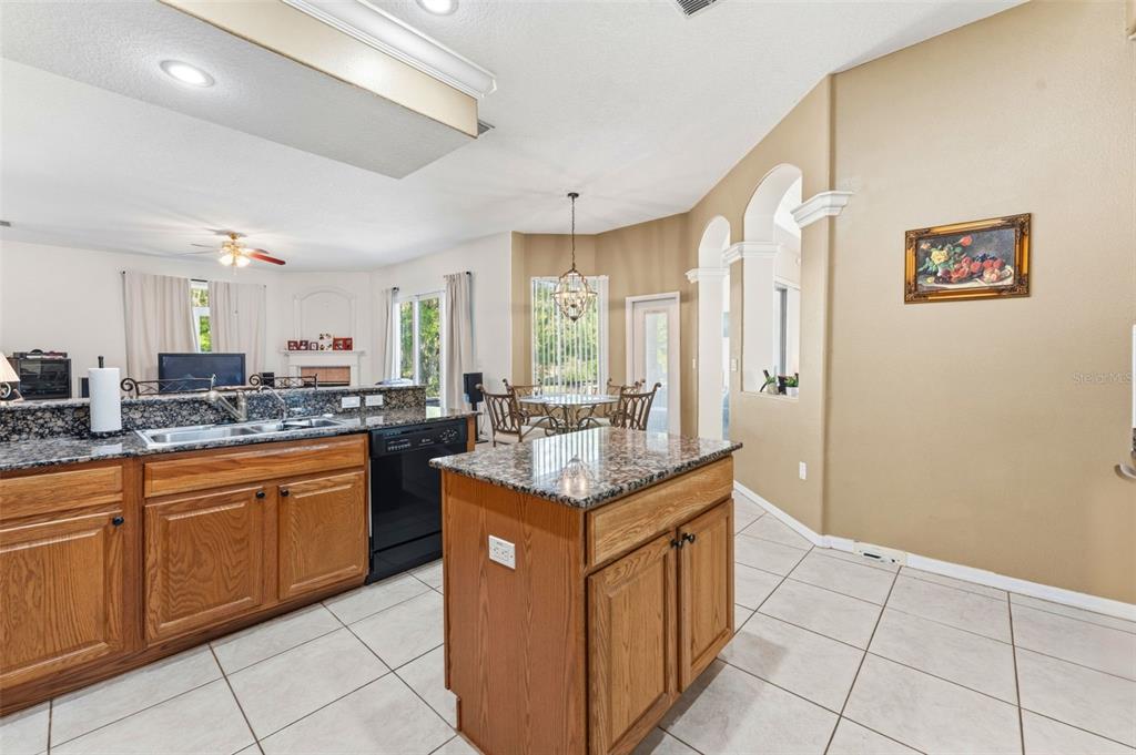 6343 Country Club Road Wesley Chapel, FL 33544 - Photo 11 of 60