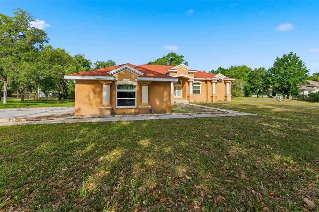 6343 Country Club Road Wesley Chapel, FL 33544 - Photo 2 of 60