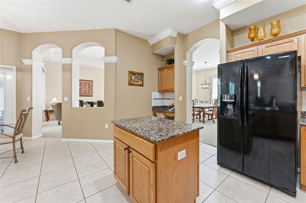 6343 Country Club Road Wesley Chapel, FL 33544 - Photo 10 of 60