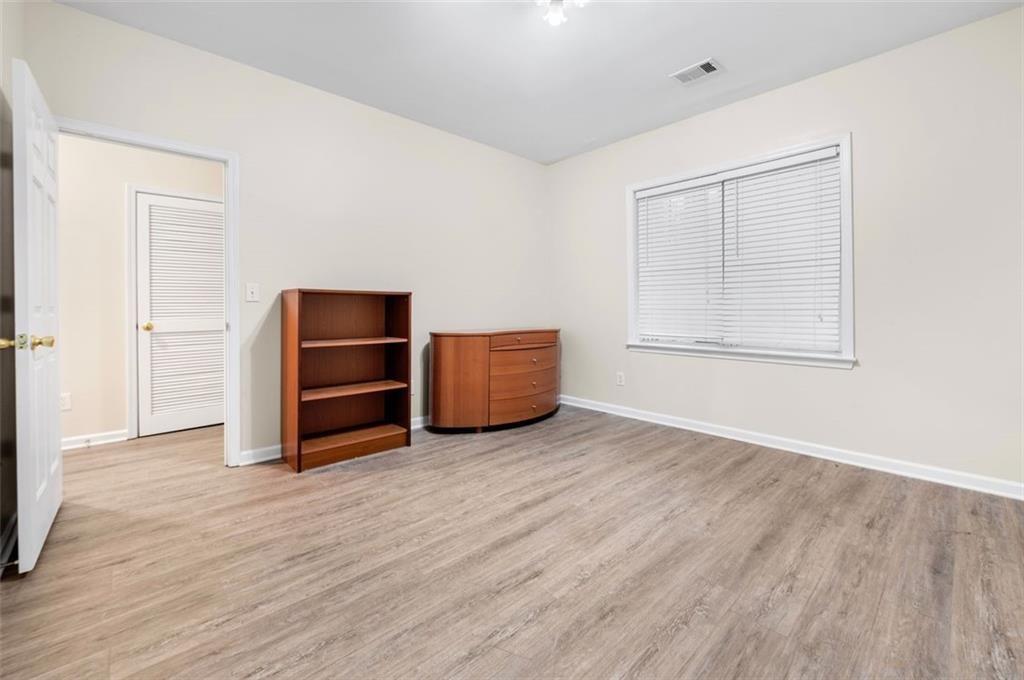 3944 Howell Park Road Duluth, GA 30096 - Photo 7 of 34