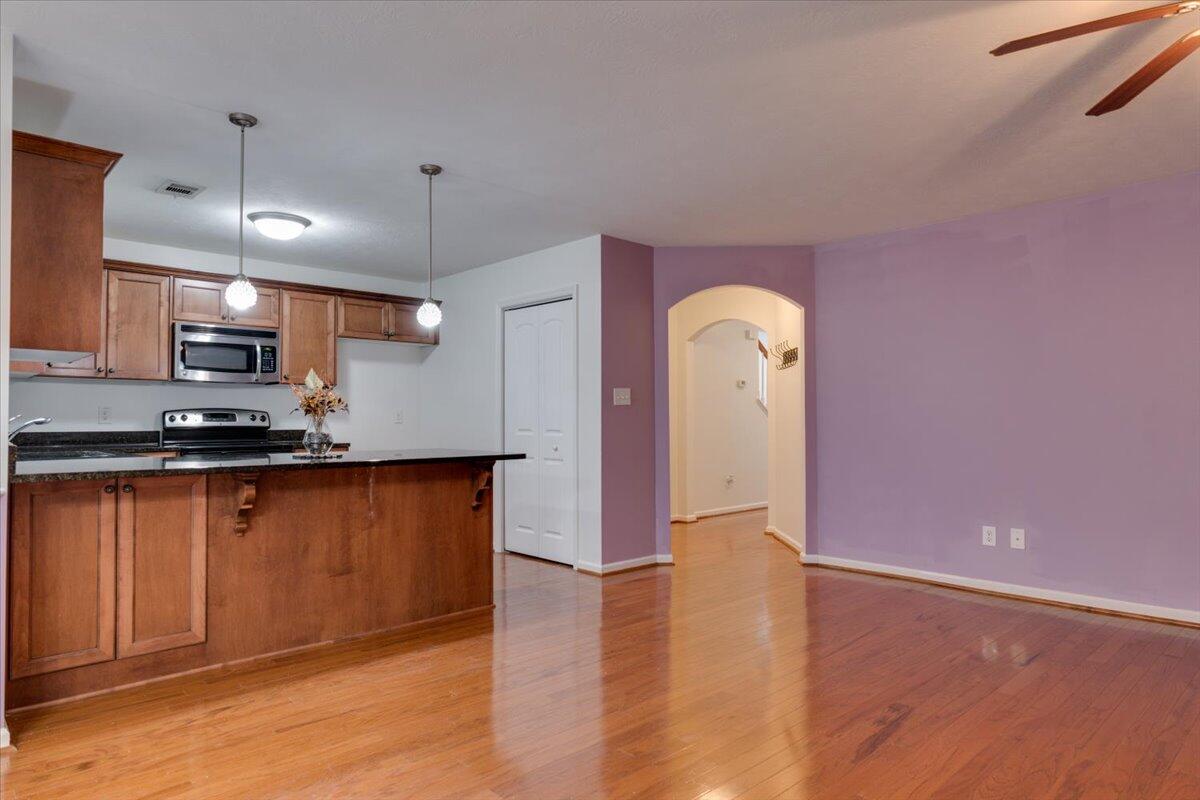 606 Todd Road Martinez, GA 30907 - Photo 4 of 27 04-606 Todd Rd (3 of 19)