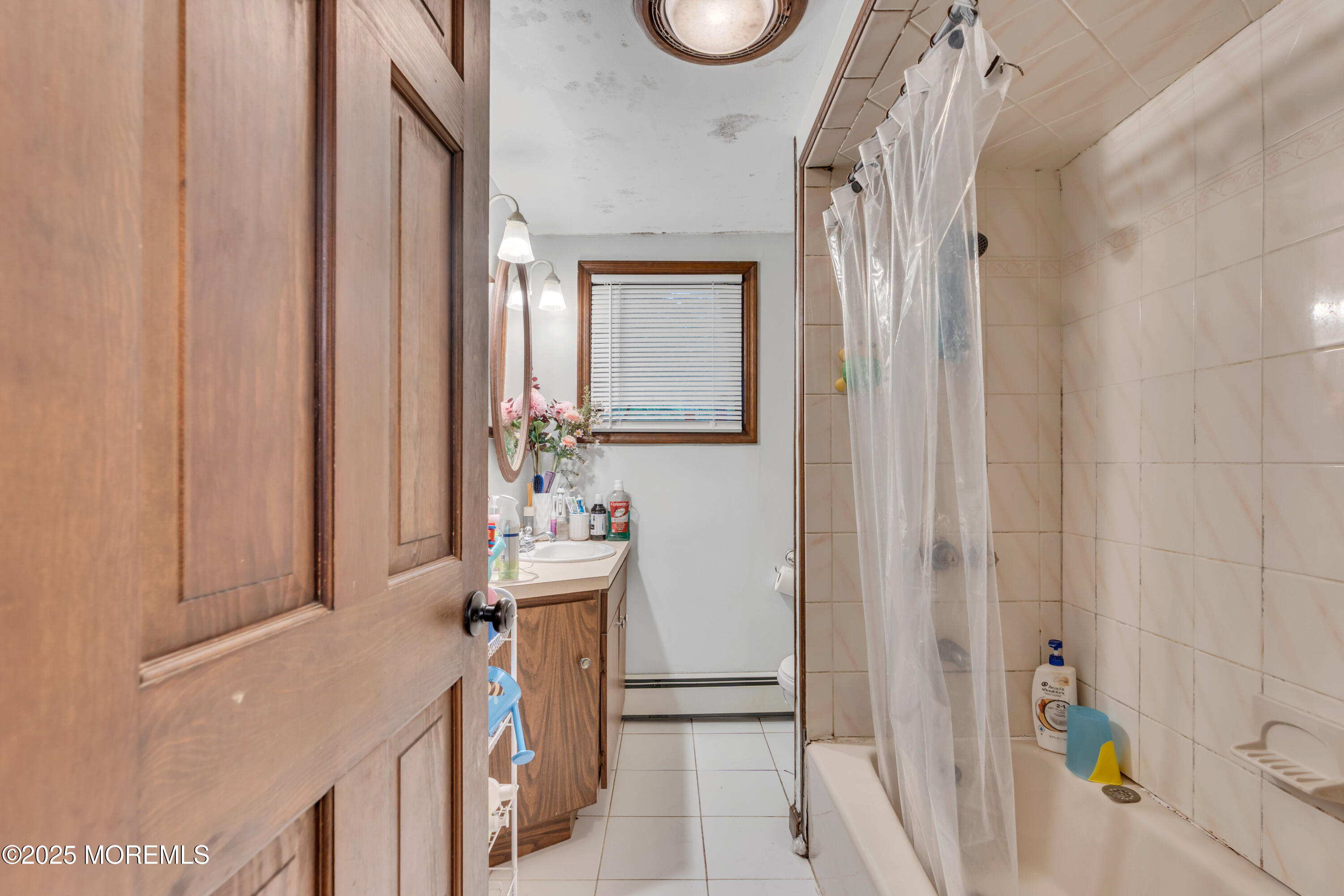 25 Union Avenue Freehold, NJ 07728 - Photo 14 of 32 015_dsc02461_738