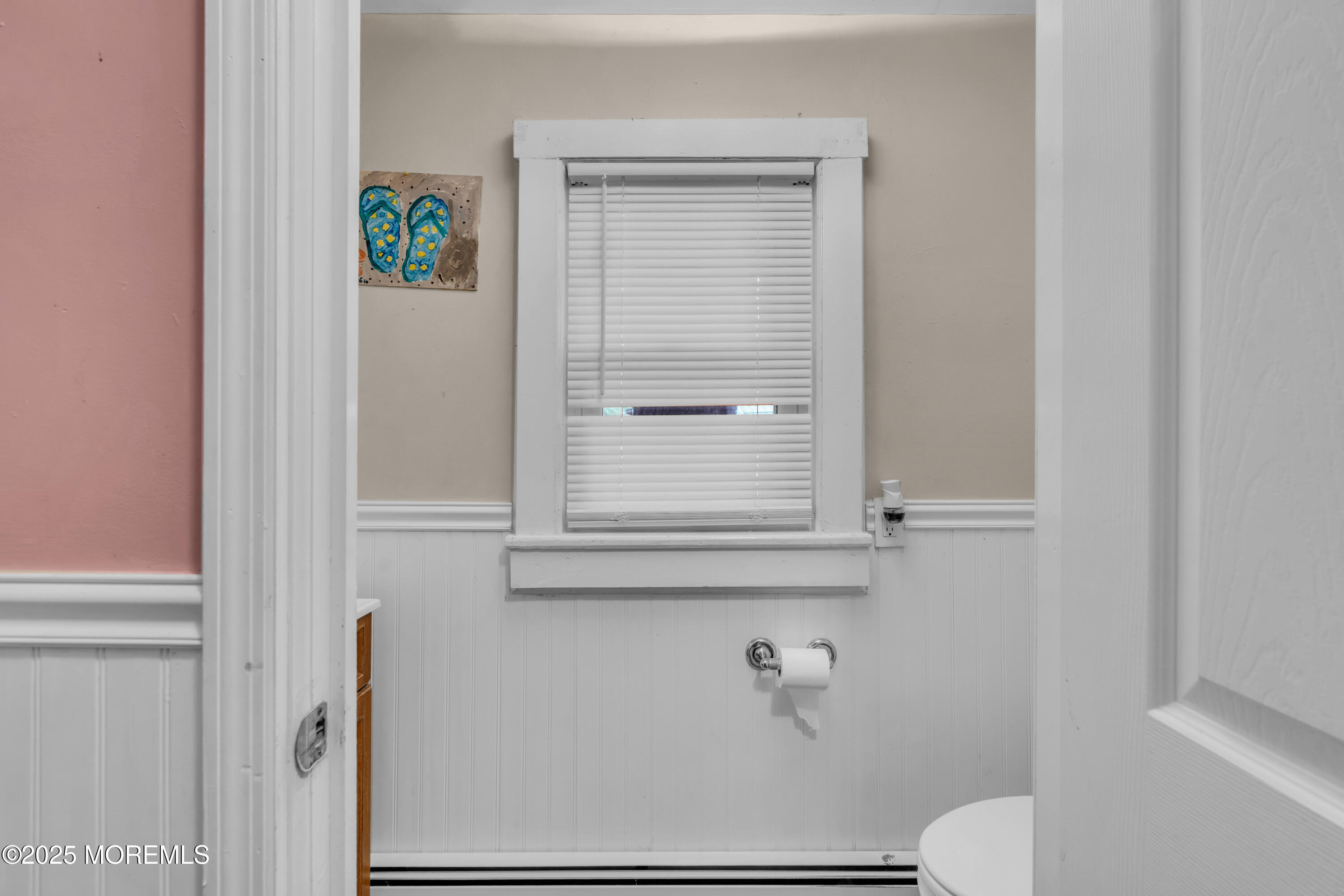 25 Union Avenue Freehold, NJ 07728 - Photo 9 of 32 010_dsc02436_607