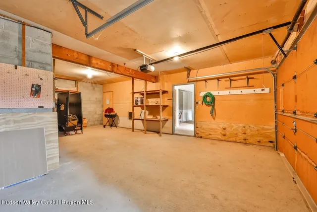 a view of a storage & utility room