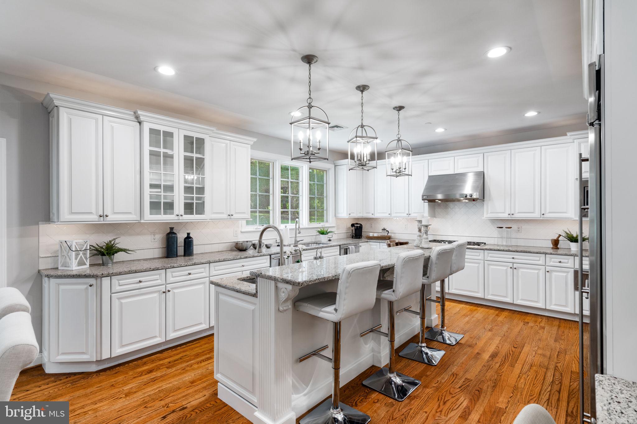 815 Brower Road Wayne, PA 19087 - Photo 28 of 84 Tons of beautifully detailed Cabinetry