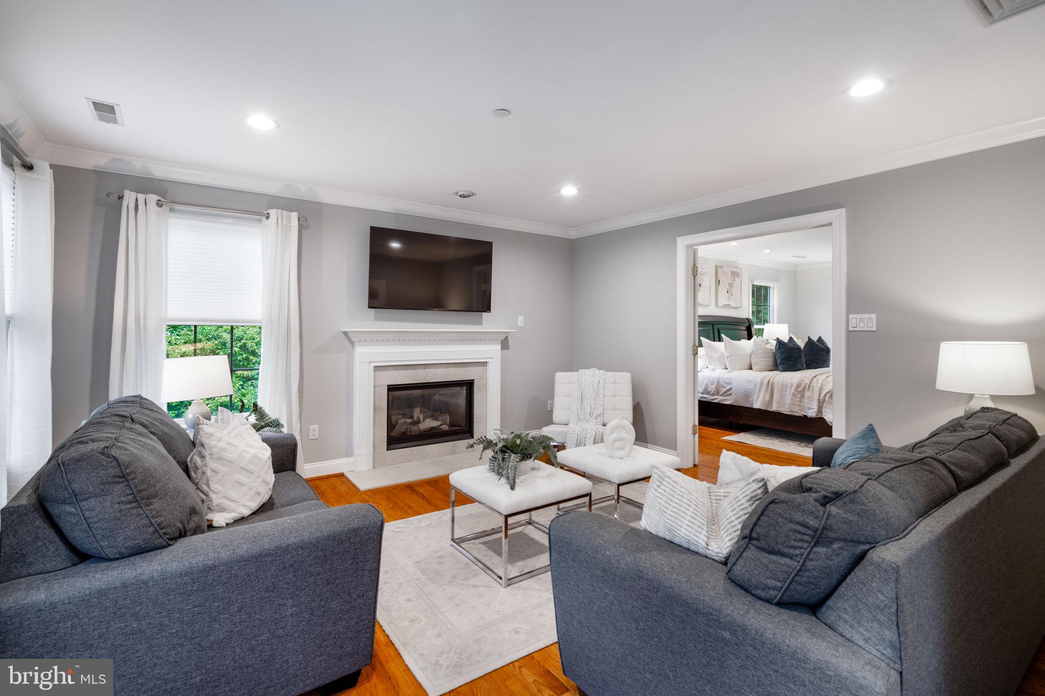 815 Brower Road Wayne, PA 19087 - Photo 43 of 84 2nd Floor Master Suite Sitting Room