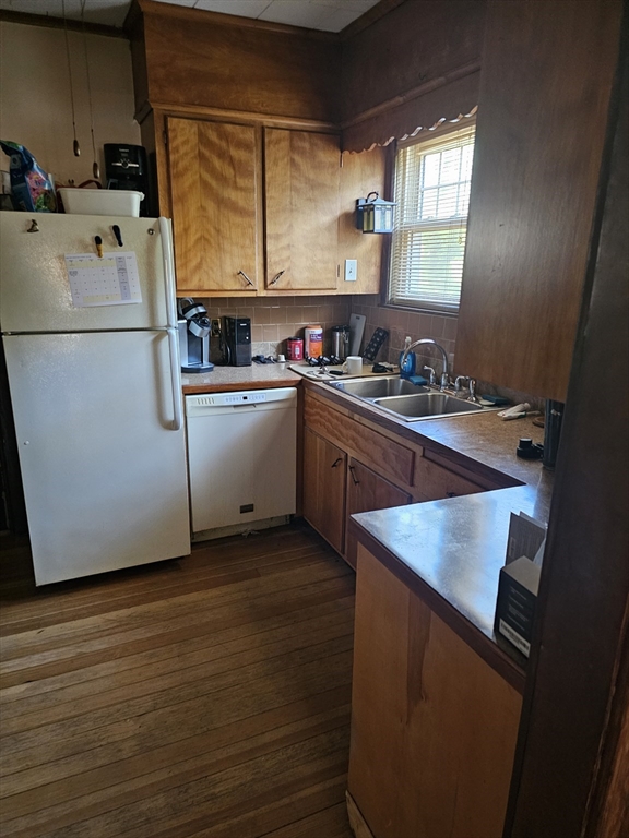 65-67 Farnham Street Fall River, MA 02720 - Photo 12 of 19