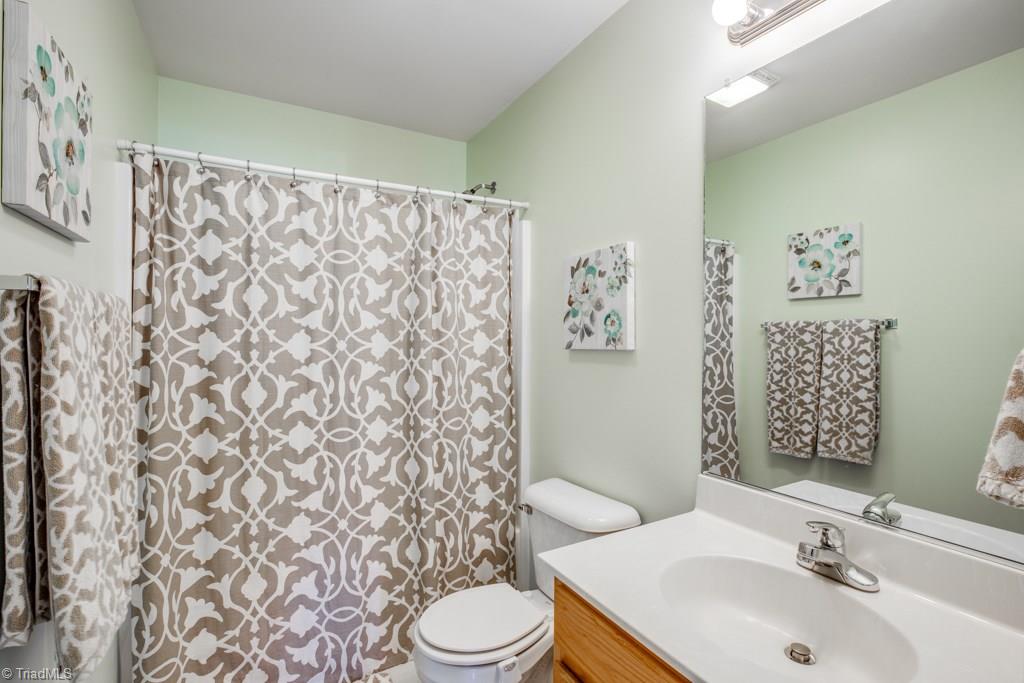 284 Sailway Road Winston-Salem, NC 27127 - Photo 16 of 27 Gallery Image 16