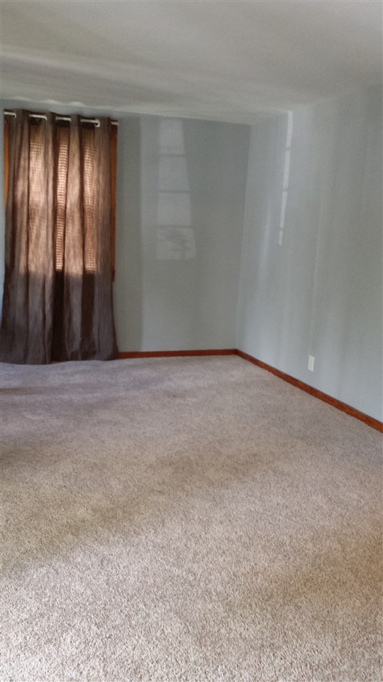 522 Cleveland Street Decatur, IN 46733 - Photo 3 of 20