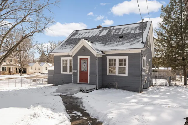 $289,900 | 5905 36th Avenue North, Crystal, MN 55422