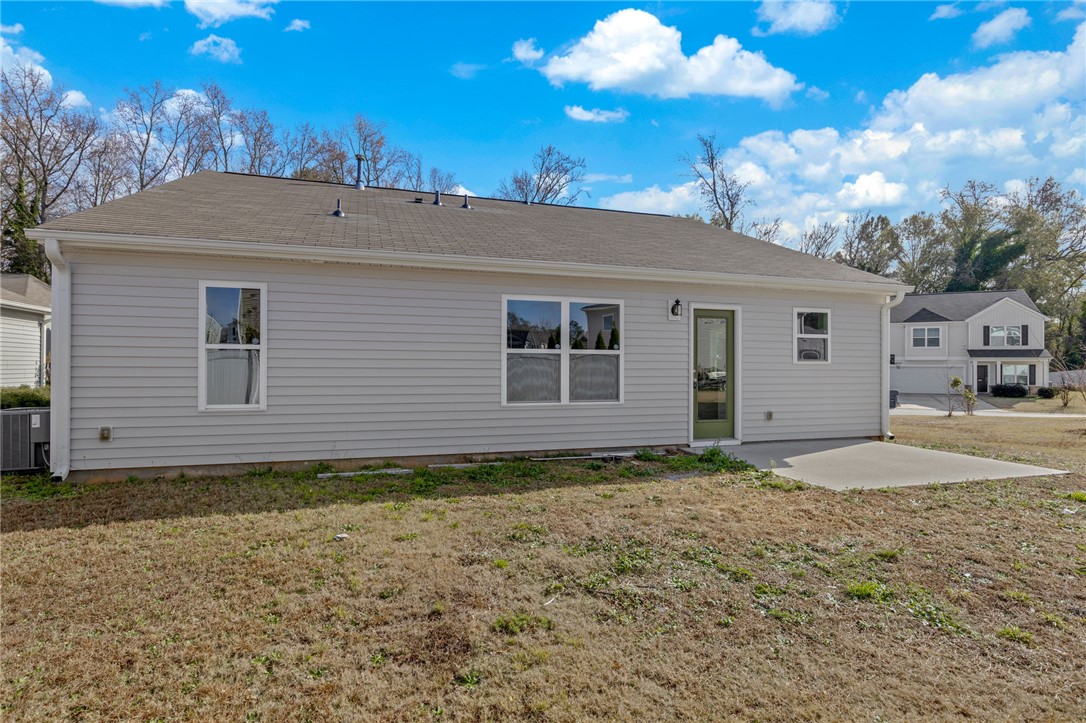 209 Celebration Avenue Anderson, SC 29625 - Photo 29 of 36