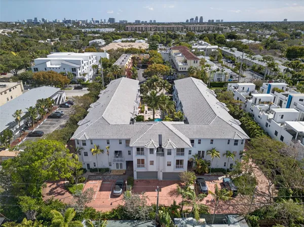 $579,000 | 2725 Northeast 8th Avenue, Unit 109, Wilton Manors, FL 33334