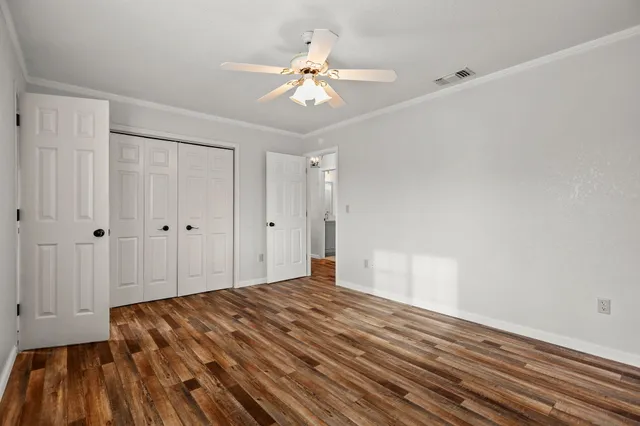 a house view with garden space