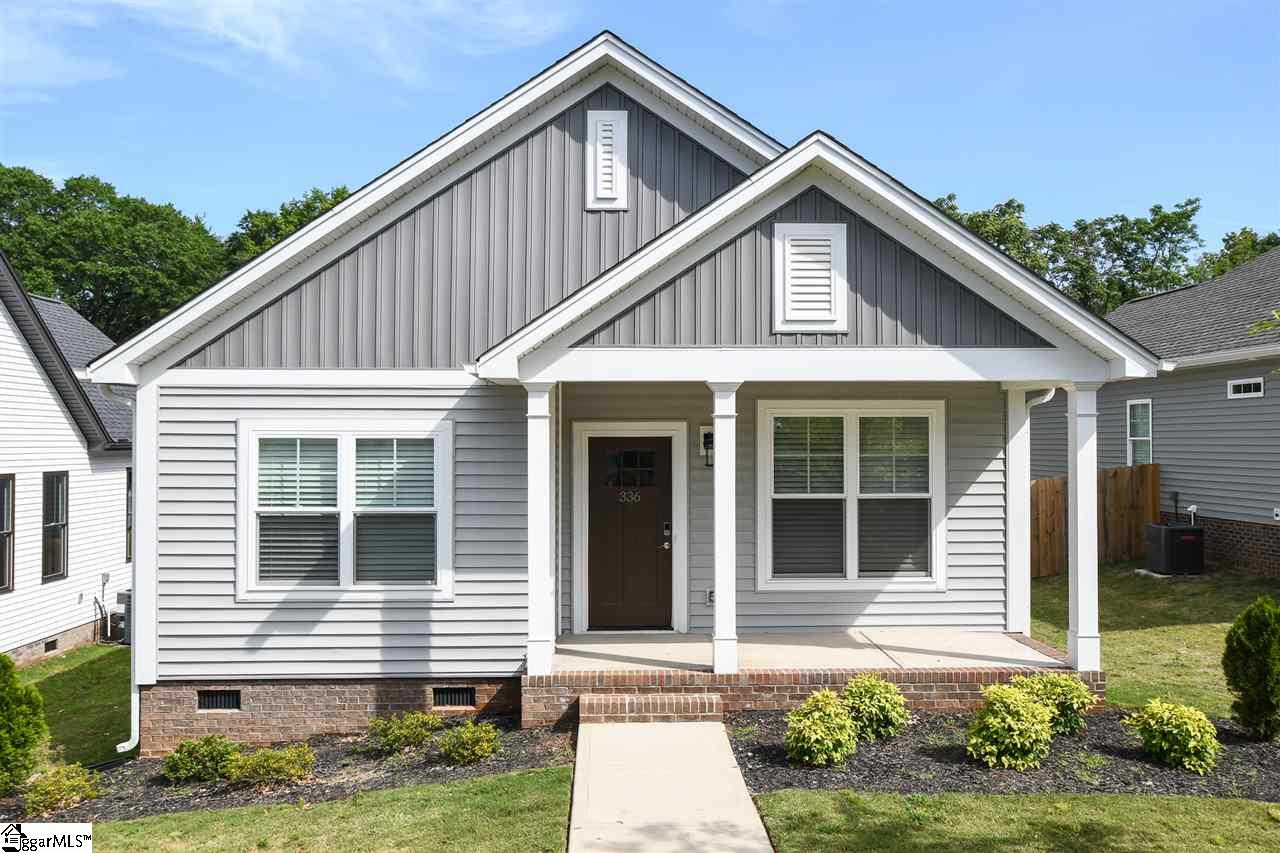 336 Ackley Road Greenville, SC 29607 - Photo 1 of 32