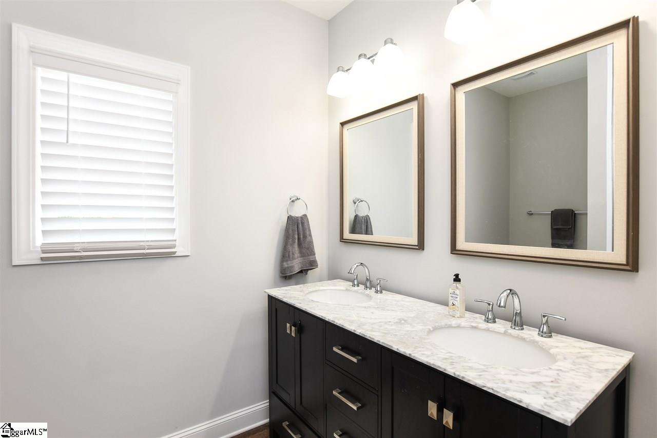 336 Ackley Road Greenville, SC 29607 - Photo 22 of 32