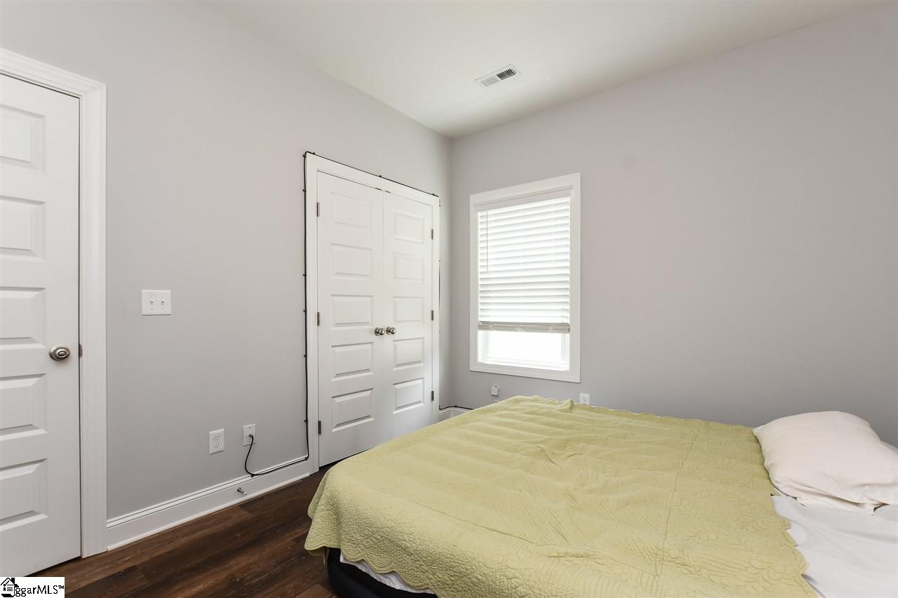 336 Ackley Road Greenville, SC 29607 - Photo 25 of 32