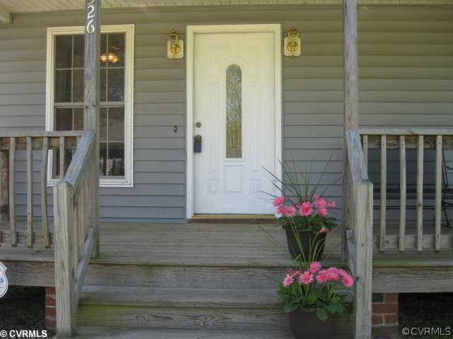 8526 Rainwater Road Richmond, VA 23237 - Photo 3 of 12 Exterior Front
