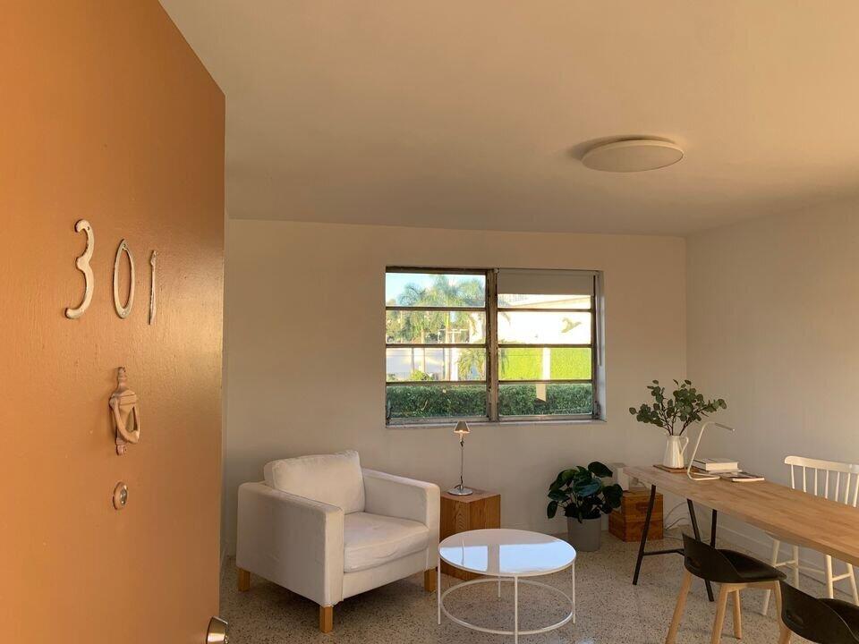 649 Southwest 9th Street, Unit 301 Miami, FL 33130 - Photo 2 of 9 1