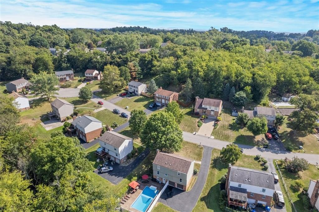 229 Lakeside Drive McKees Rocks, PA 15136 - Photo 34 of 35 a picture of a city with lots of residential buildings