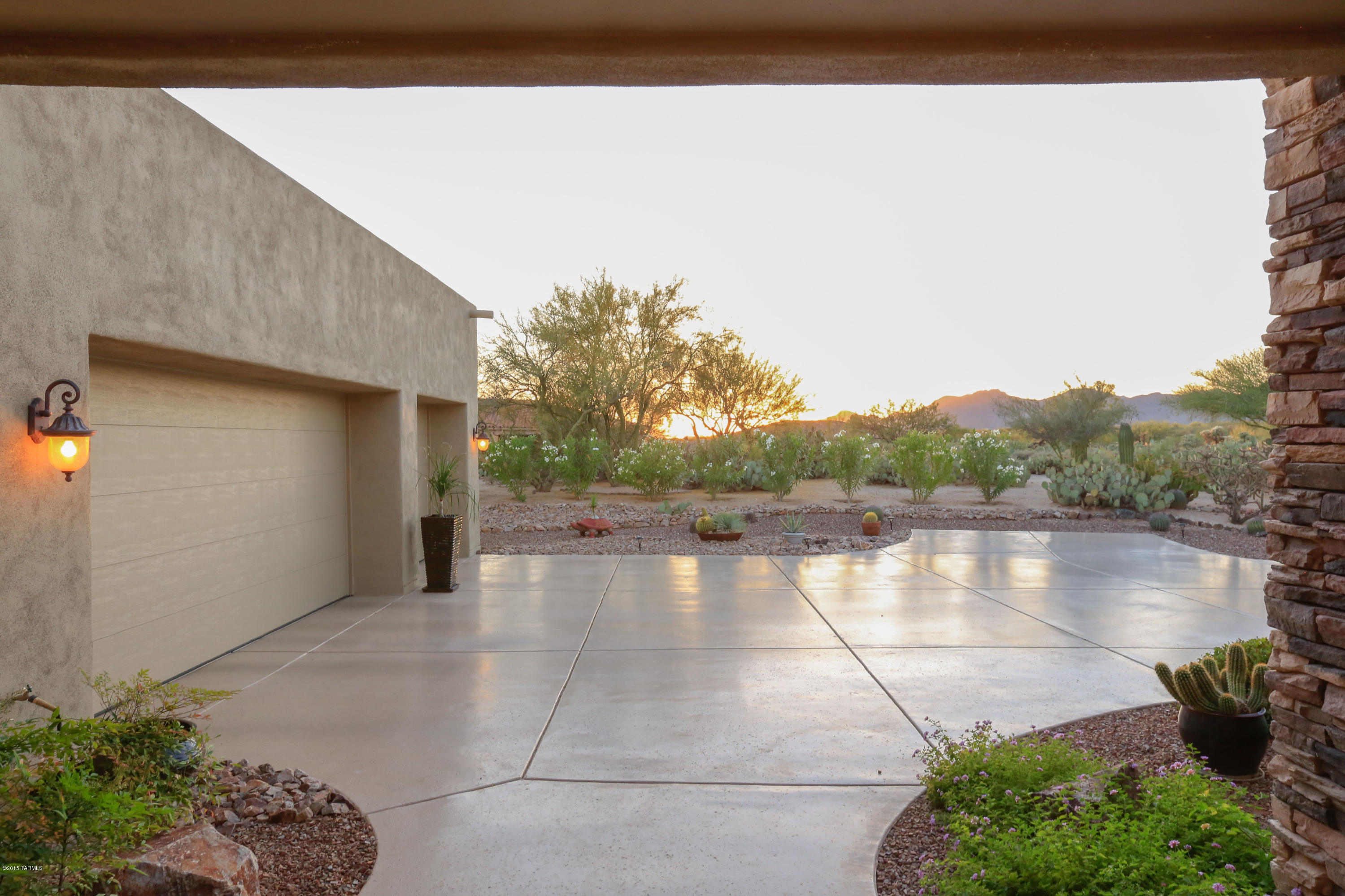 12381 North Reflection Ridge Drive Tucson, AZ 85755 - Photo 39 of 41