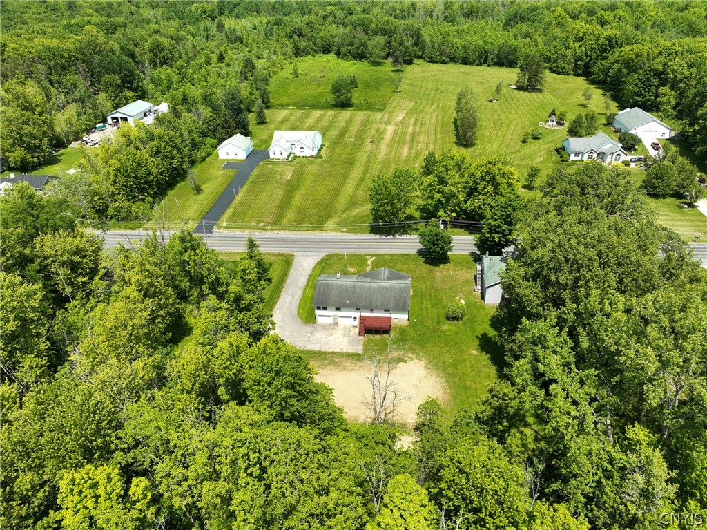 5386 Mud Mill Road Clay, NY 13029 - Photo 2 of 34