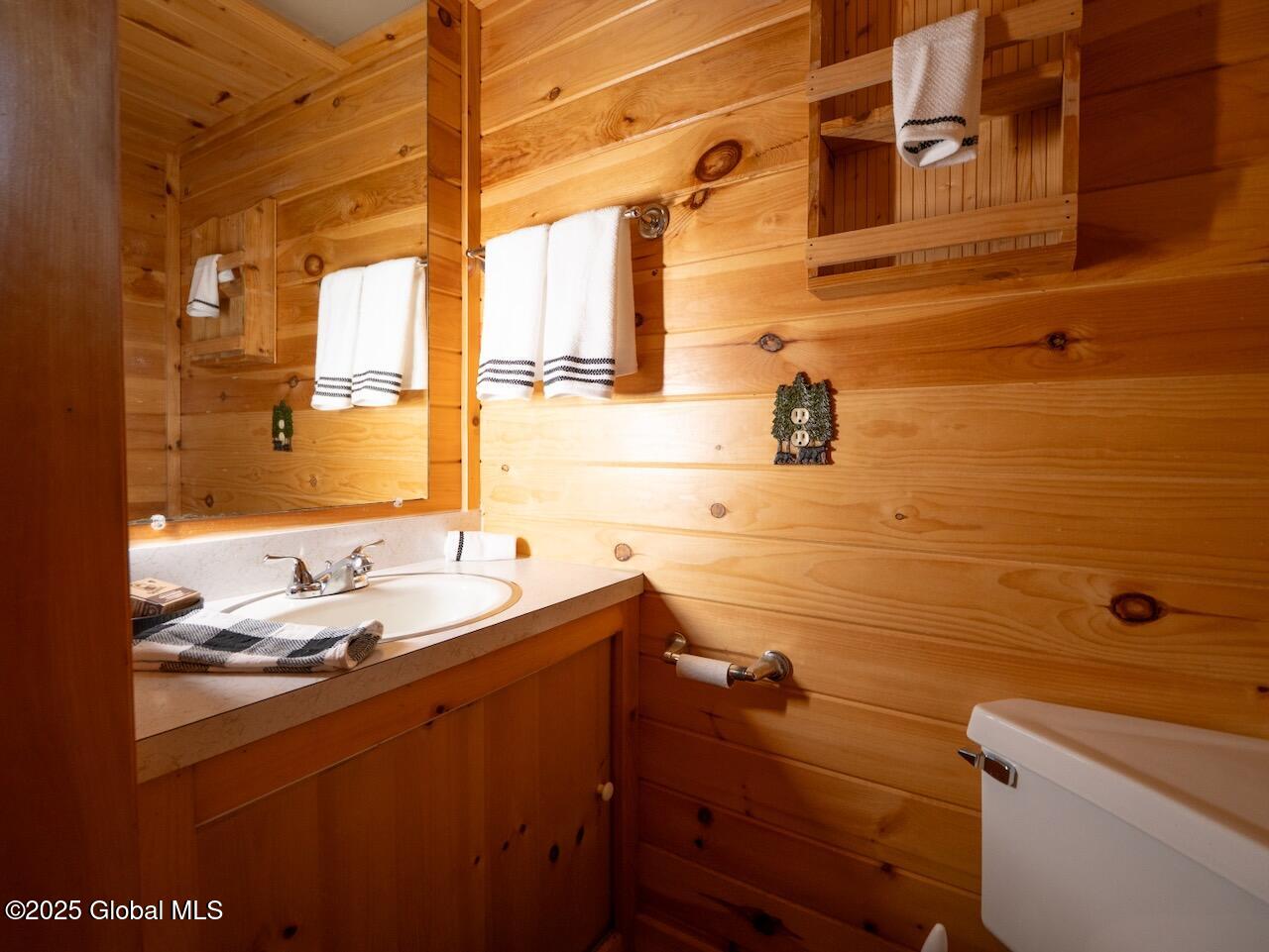 838 South Shore Road Edinburg, NY 12134 - Photo 26 of 68 22_master bath sink