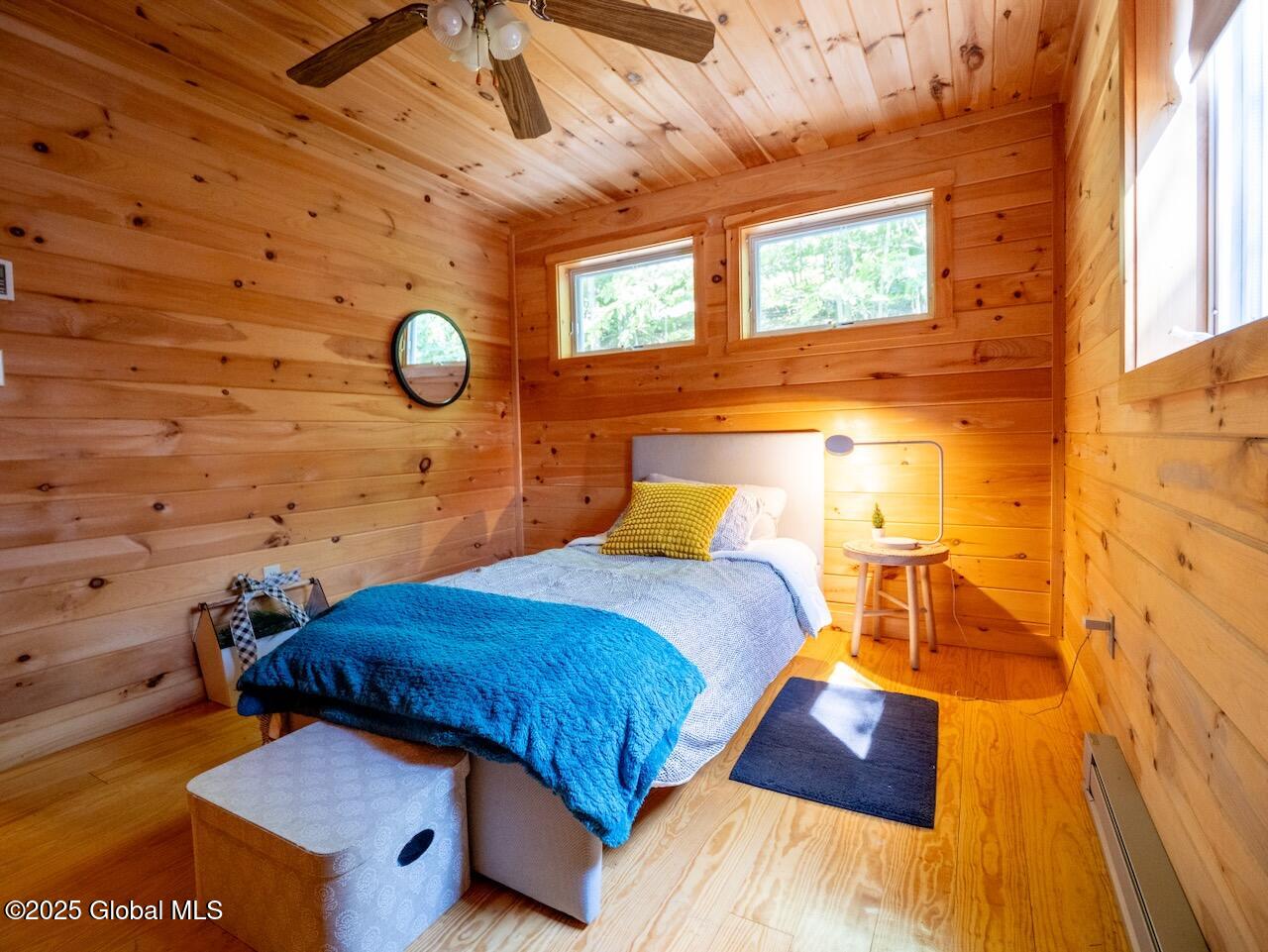 838 South Shore Road Edinburg, NY 12134 - Photo 28 of 68 24_bedroom first floor grey