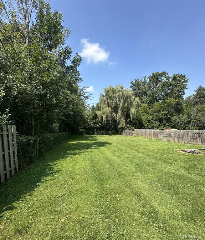 3310 Crooks Road Rochester, MI 48309 - Photo 10 of 35