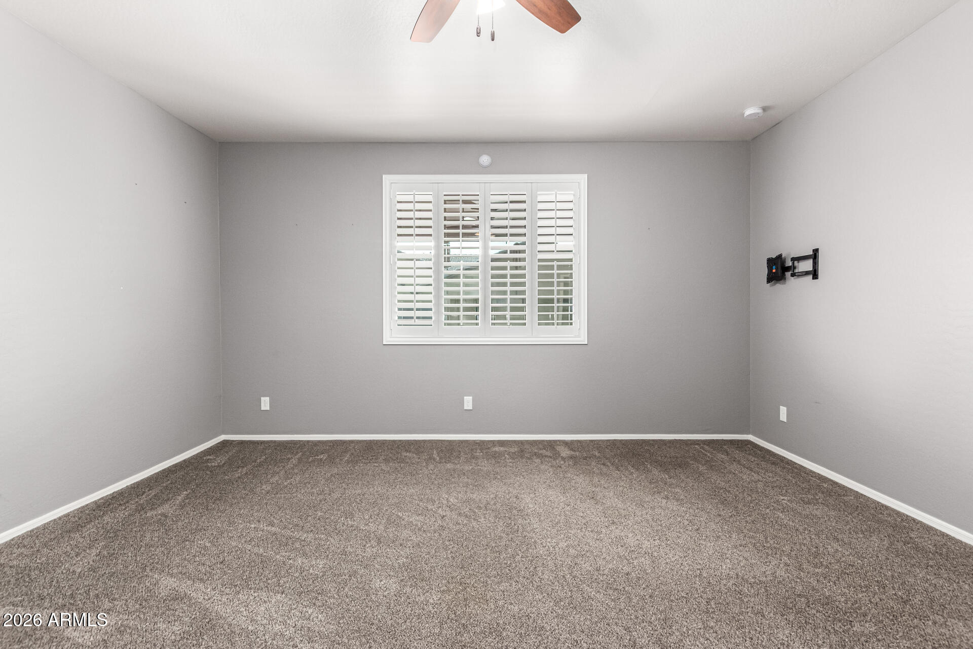 18431 West Williams Road Surprise, AZ 85387 - Photo 12 of 27 23 - Williams