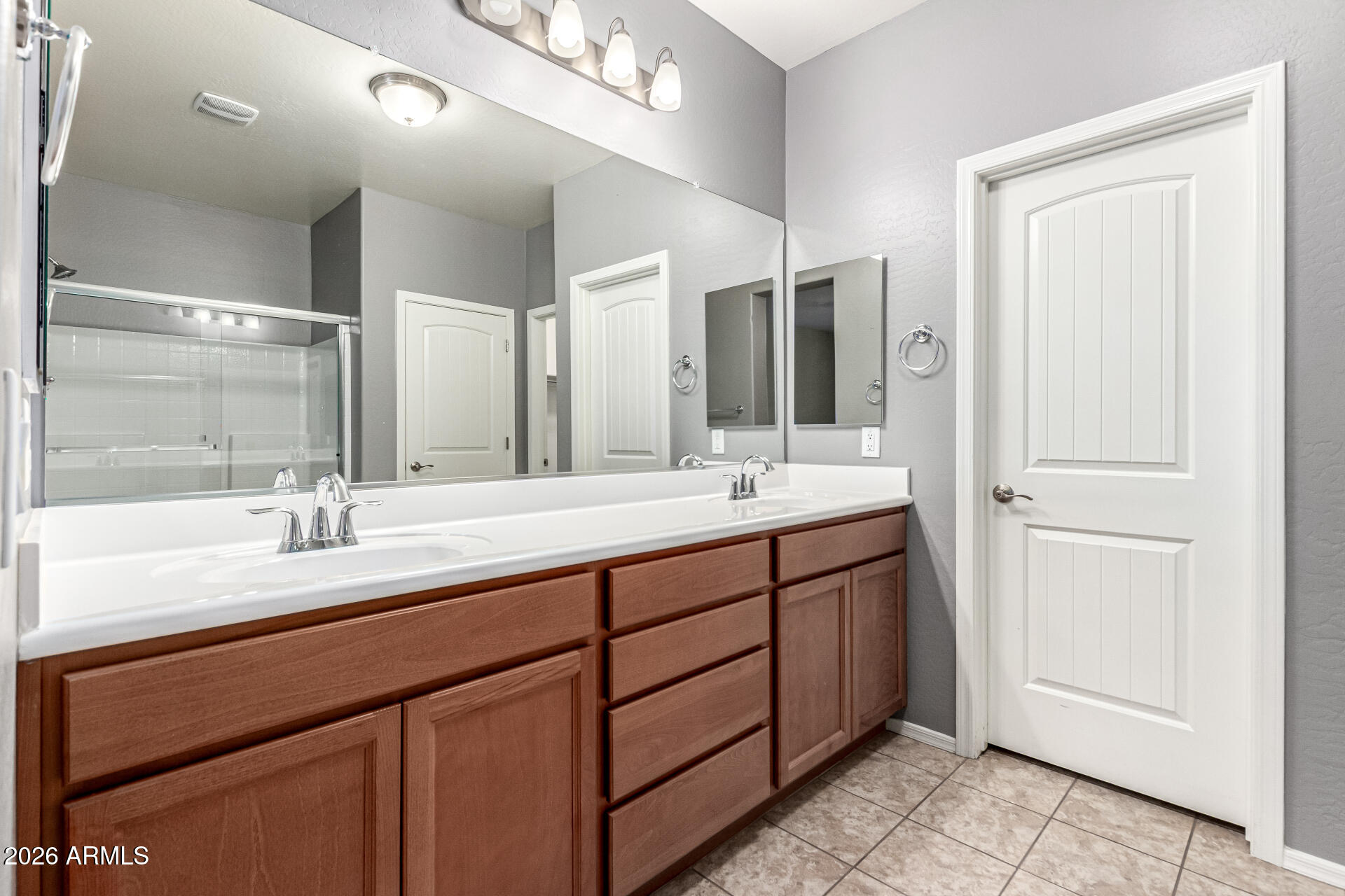 18431 West Williams Road Surprise, AZ 85387 - Photo 14 of 27 25 - Williams