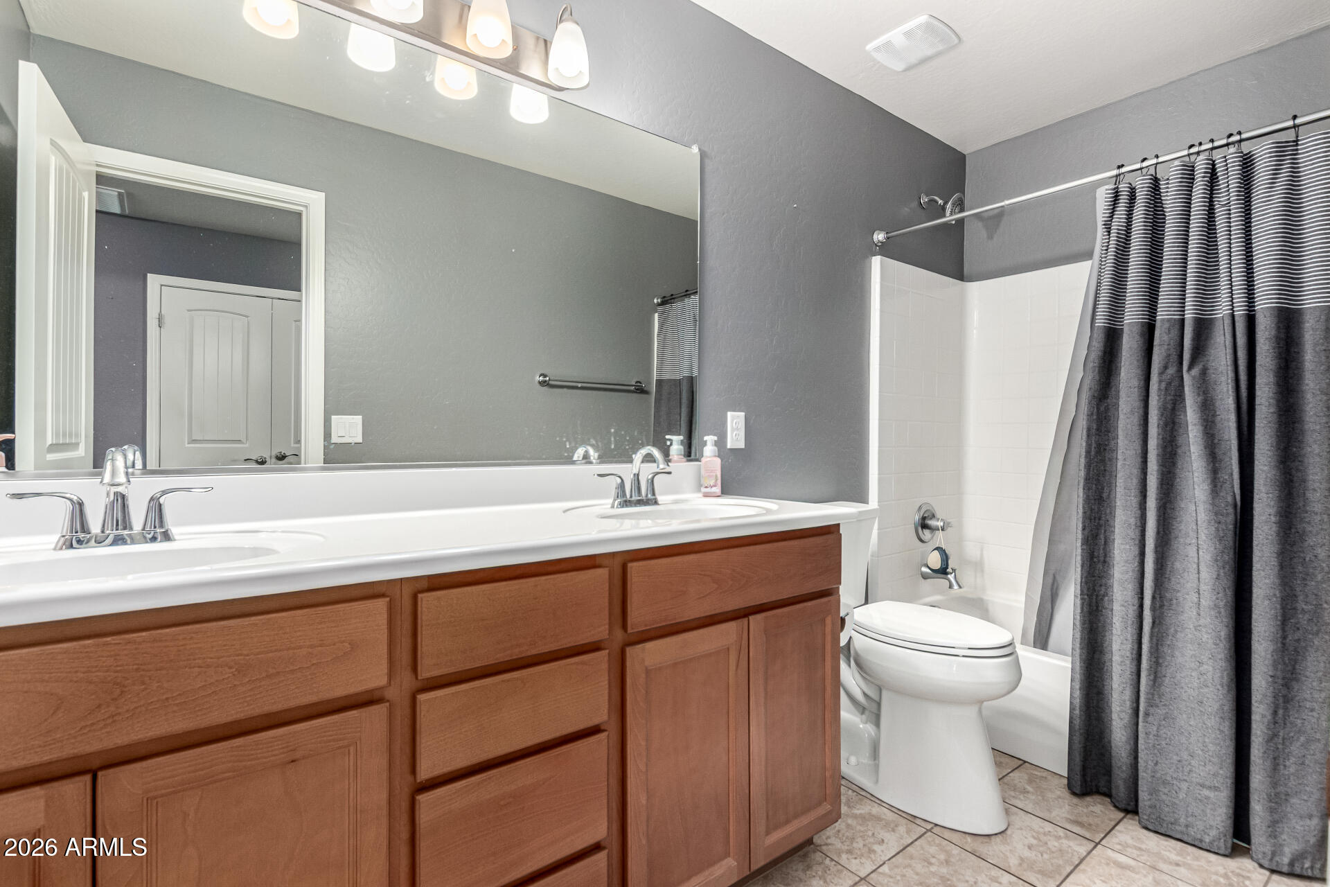 18431 West Williams Road Surprise, AZ 85387 - Photo 22 of 27 41 - Williams