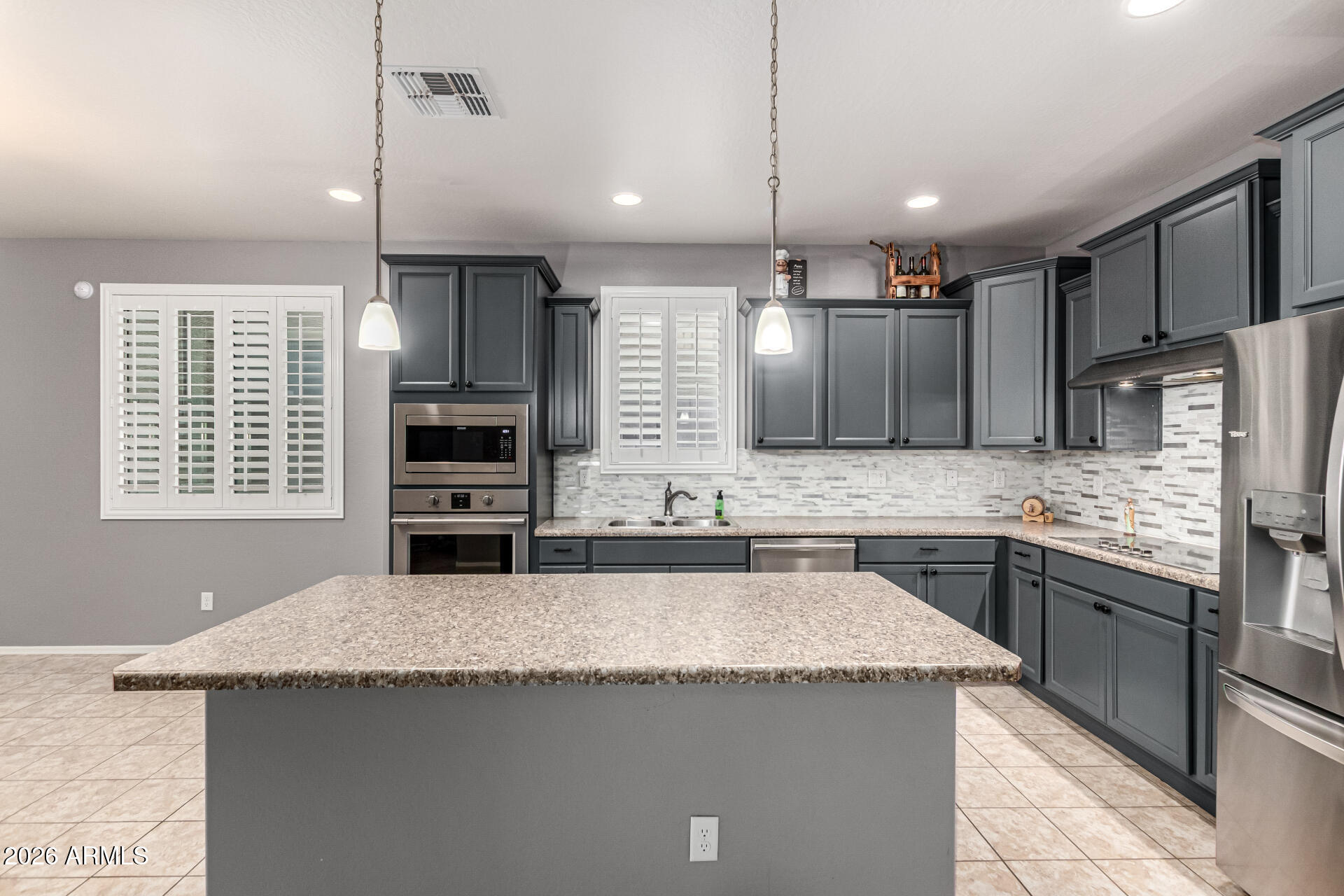 18431 West Williams Road Surprise, AZ 85387 - Photo 7 of 27 12 - Williams