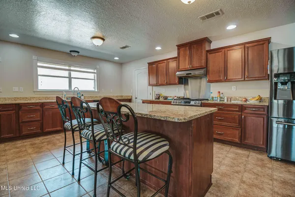 $602,000 | 17113 Spring Lake Drive East, Vancleave, MS 39565