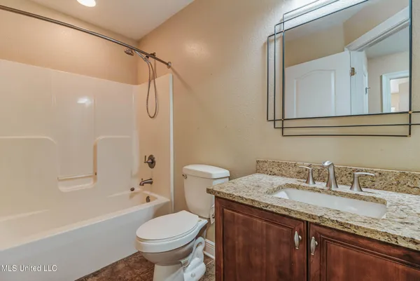 $602,000 | 17113 Spring Lake Drive East, Vancleave, MS 39565