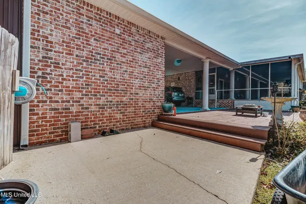 $602,000 | 17113 Spring Lake Drive East, Vancleave, MS 39565